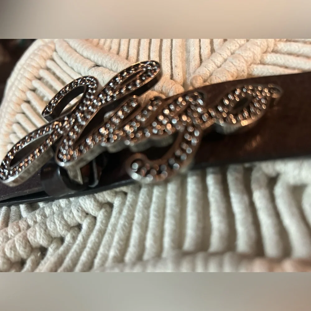 Hugo Boss leather belt - Picture 11 of 11
